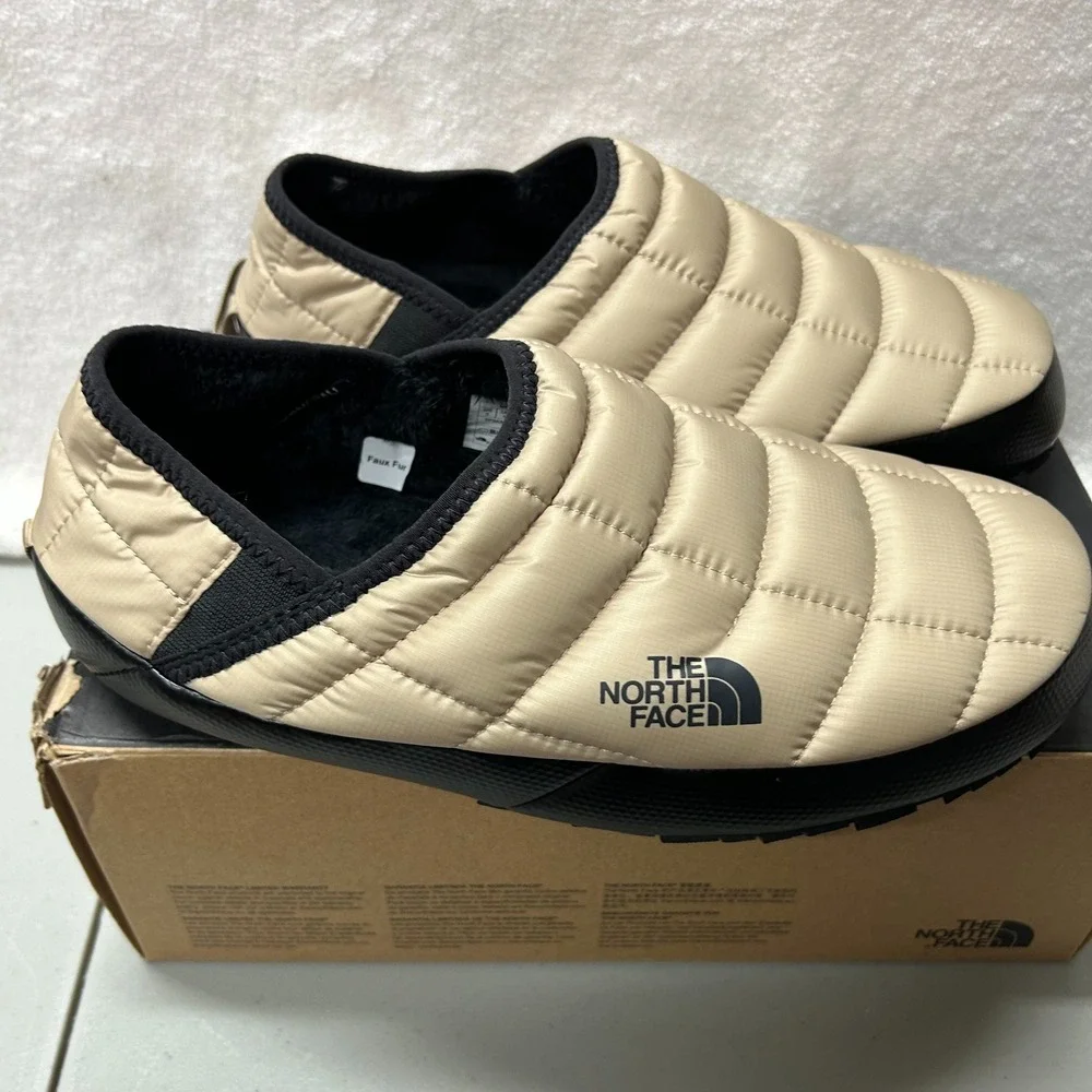 The North Face Mens Size 9 Beige Thermoball Traction Mule Slip On Shoes